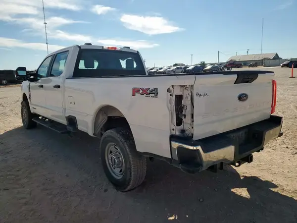 1FT7W2BT2RED84542 2024 FORD F250 - Image 2