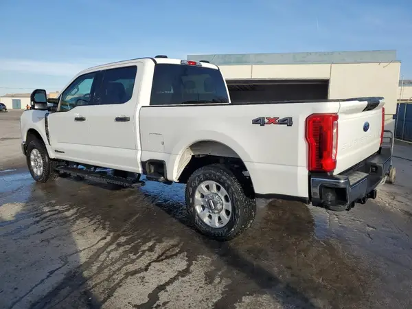 1FT7W2BT2RED85741 2024 FORD F250 - Image 2