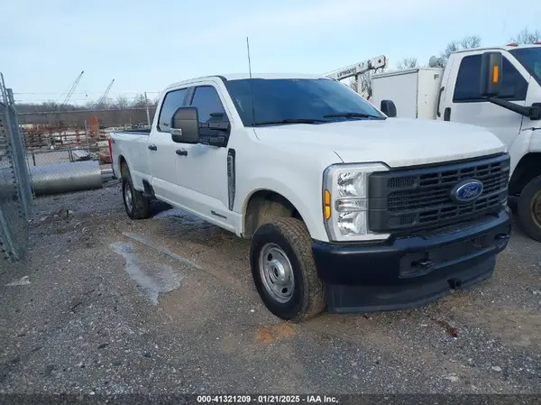 1FT7W2BT2REF16747 2024 FORD F250 - Image 1