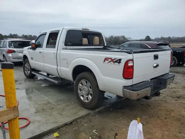 1FT7W2BT3GEA07067 2016 FORD F250 - Image 2