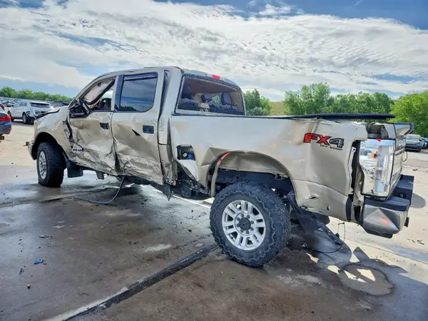 1FT7W2BT3HEC78647 2017 FORD F250 - Image 2