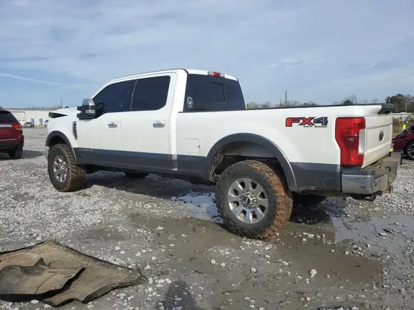 1FT7W2BT3HED06818 2017 FORD F250 - Image 2