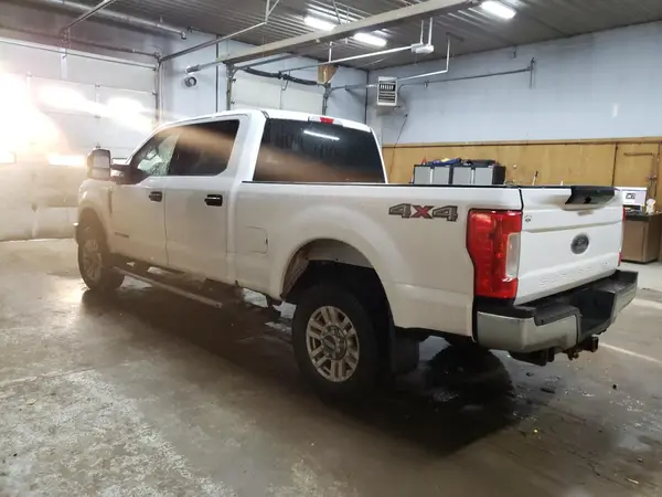 1FT7W2BT3HED52519 2017 FORD F250 - Image 2