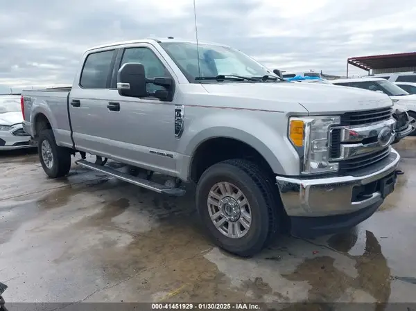 1FT7W2BT3HED69322 2017 FORD F250 - Image 1