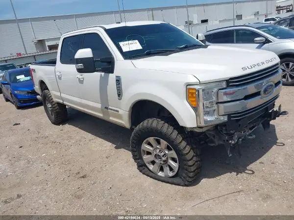 1FT7W2BT3HED91692 2017 FORD F250 - Image 1