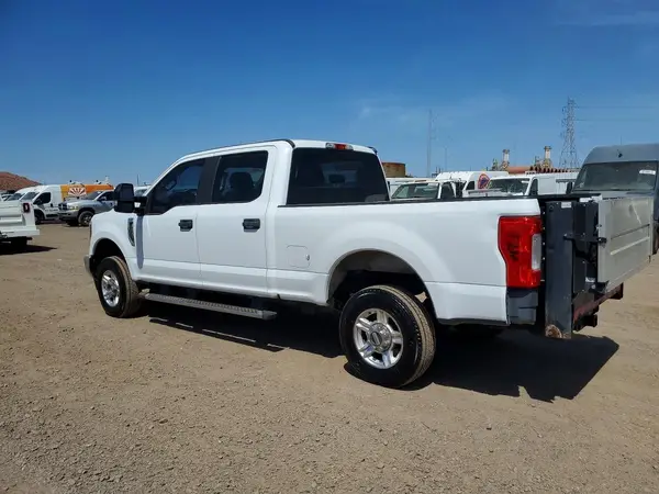 1FT7W2BT3HEE14842 2017 FORD F250 - Image 2