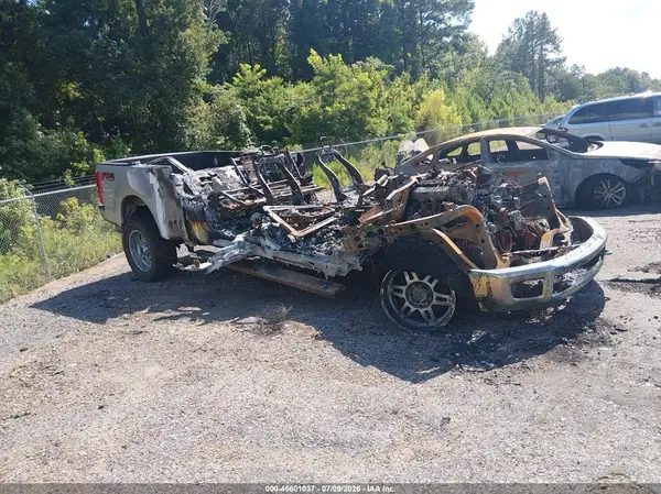 1FT7W2BT3HEF01477 2017 FORD F250 - Image 1