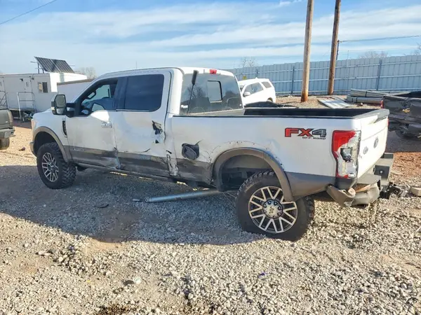 1FT7W2BT3JEB71233 2018 FORD F250 - Image 2