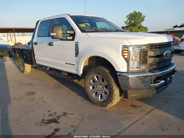 1FT7W2BT3JEC39563 2018 FORD F250 - Image 1