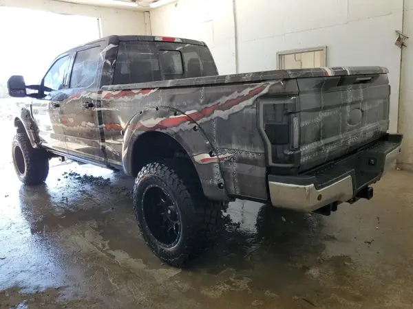 1FT7W2BT3JEC75074 2018 FORD F250 - Image 2