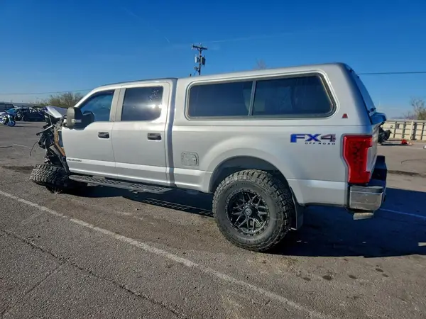 1FT7W2BT3JEC99620 2018 FORD F250 - Image 2