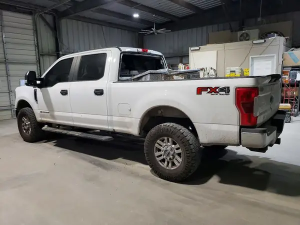 1FT7W2BT3KED17762 2019 FORD F250 - Image 2