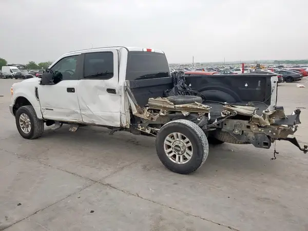1FT7W2BT3KED53855 2019 FORD F250 - Image 2