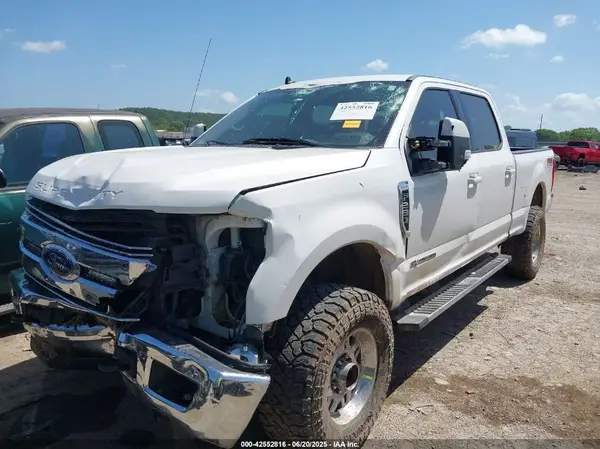 1FT7W2BT3KEG17026 2019 FORD F250 - Image 2