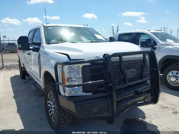1FT7W2BT3PEE15861 2023 FORD F250 - Image 1