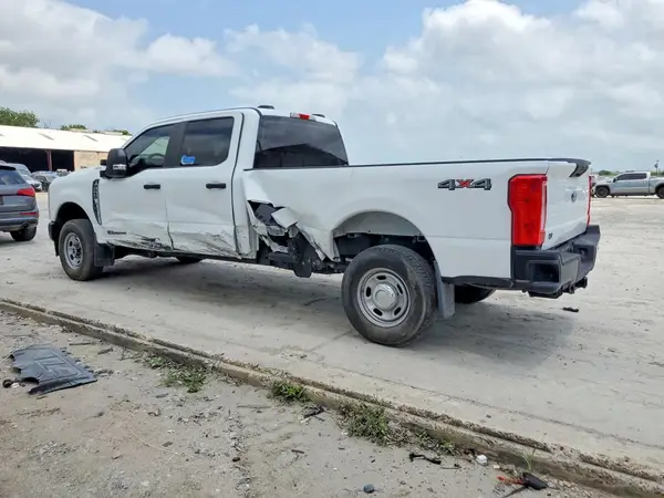 1FT7W2BT3REC94672 2024 FORD F250 - Image 2