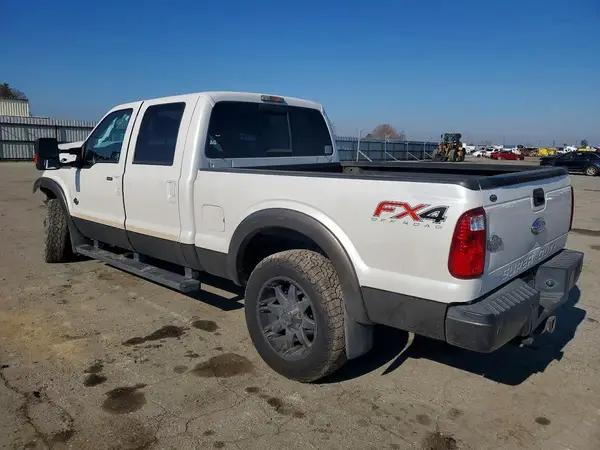 1FT7W2BT4GEC33392 2016 FORD F250 - Image 2