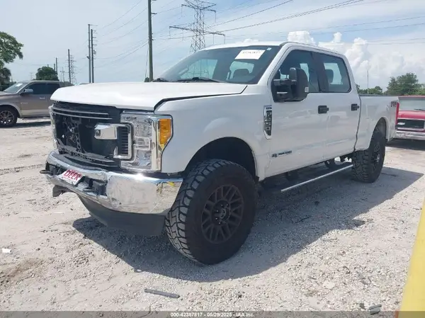 1FT7W2BT4HEB26859 2017 FORD F250 - Image 2