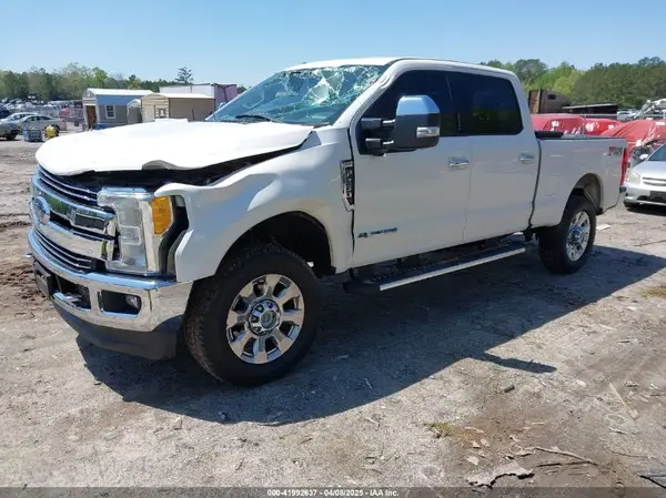 1FT7W2BT4HEB67122 2017 FORD F250 - Image 2
