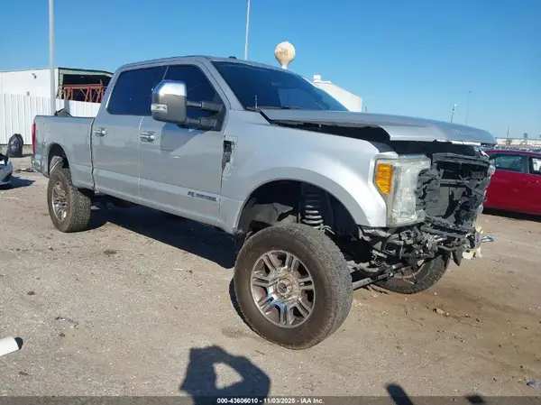 1FT7W2BT4HEB75771 2017 FORD F250 - Image 1