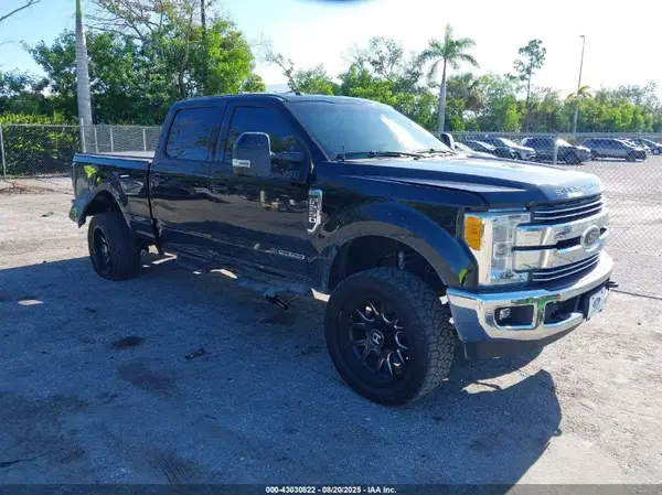 1FT7W2BT4HEC28565 2017 FORD F250 - Image 1