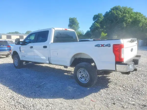 1FT7W2BT4HEE56274 2017 FORD F250 - Image 2