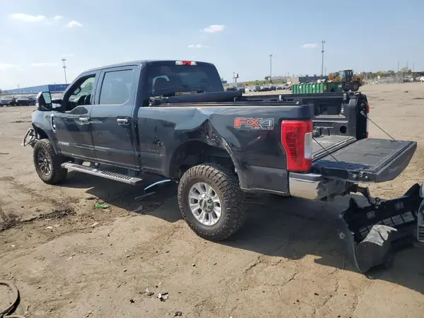 1FT7W2BT4HEE67159 2017 FORD F250 - Image 2