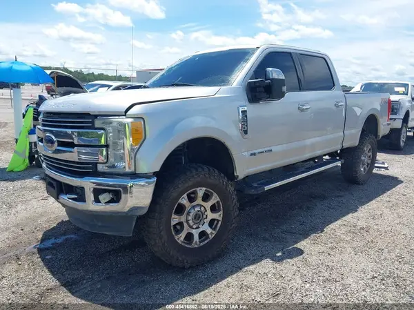 1FT7W2BT4HEE97410 2017 FORD F250 - Image 2