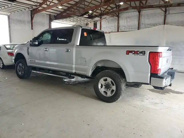 1FT7W2BT4HEF45908 2017 FORD F250 - Image 2