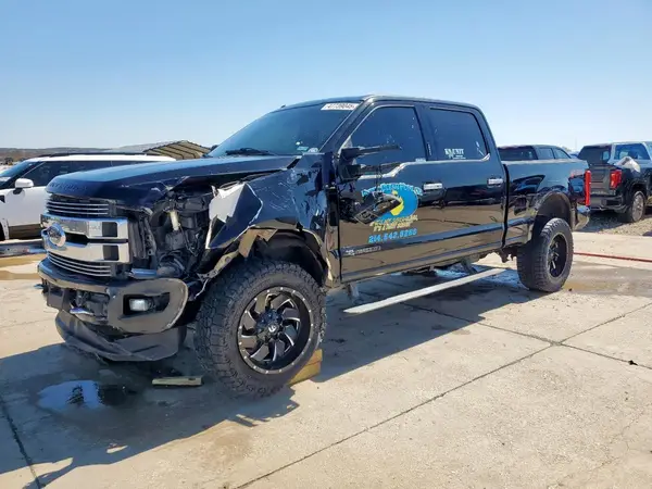 1FT7W2BT4JEB15852 2018 FORD F250 - Image 1