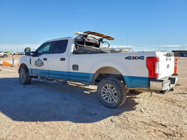 1FT7W2BT4JEB30805 2018 FORD F250 - Image 2
