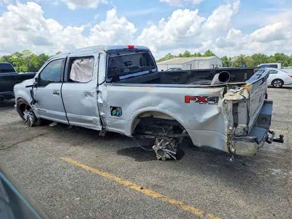 1FT7W2BT4JEB56854 2018 FORD F250 - Image 2
