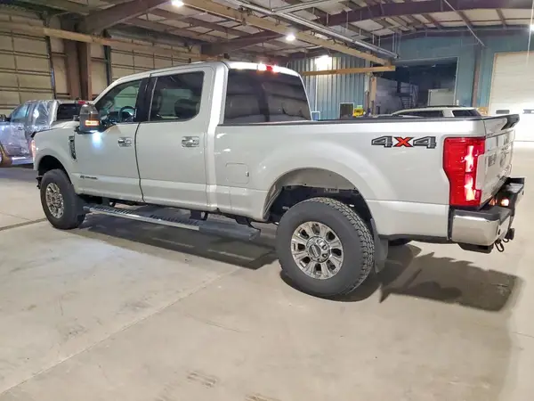 1FT7W2BT4JEC05633 2018 FORD F250 - Image 2