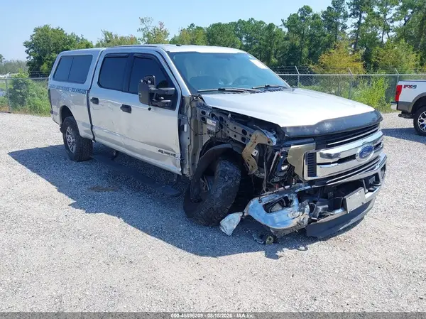 1FT7W2BT4JED04727 2018 FORD F250 - Image 1