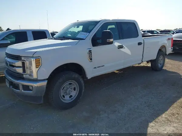 1FT7W2BT4KEC24765 2019 FORD F250 - Image 2