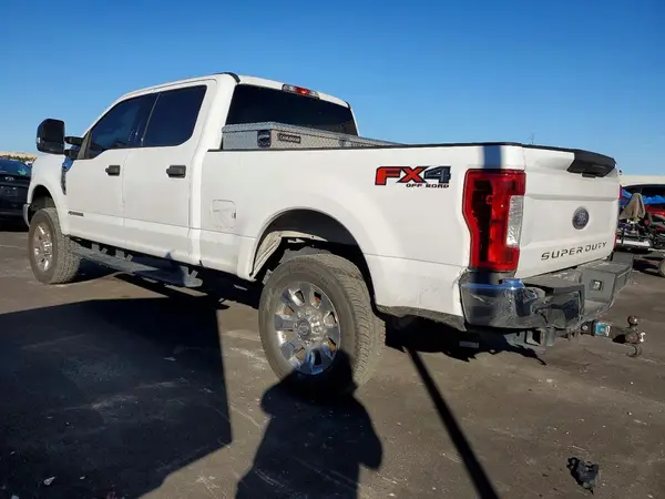 1FT7W2BT4KEE45489 2019 FORD F250 - Image 2