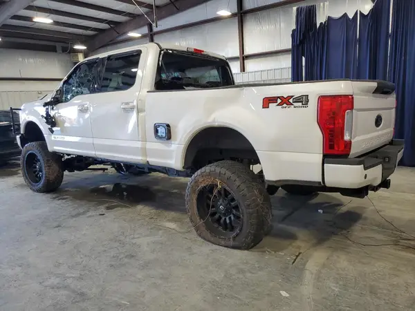 1FT7W2BT4KEE71106 2019 FORD F250 - Image 2