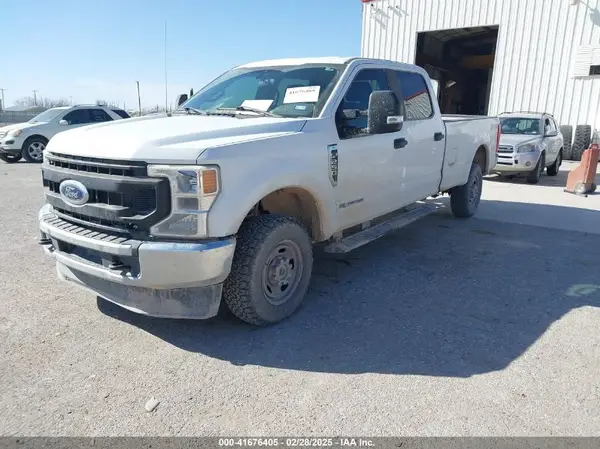 1FT7W2BT4LEC30180 2020 FORD F250 - Image 2