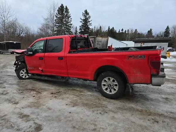 1FT7W2BT4NEE10231 2022 FORD F250 - Image 2