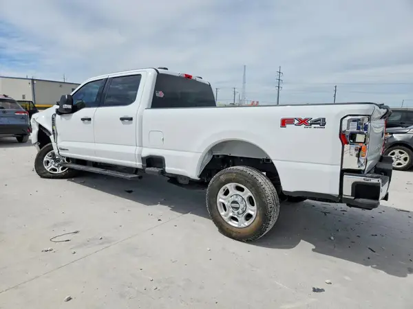 1FT7W2BT4SEC01437 2025 FORD F250 - Image 2