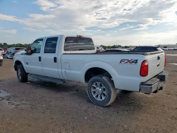 1FT7W2BT5GEA38403 2016 FORD F250 - Image 2