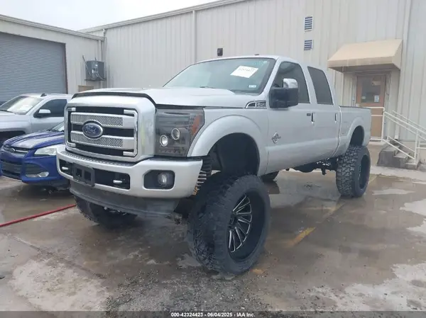 1FT7W2BT5GEA80683 2016 FORD F250 - Image 2