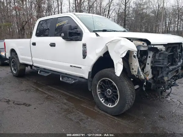 1FT7W2BT5HEC76818 2017 FORD F250 - Image 1