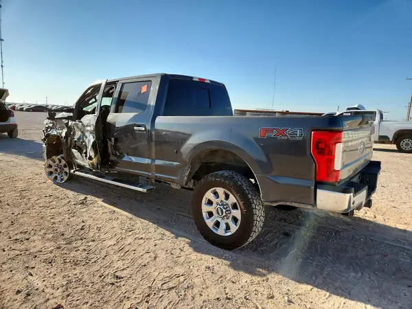 1FT7W2BT5HEC84580 2017 FORD F250 - Image 2