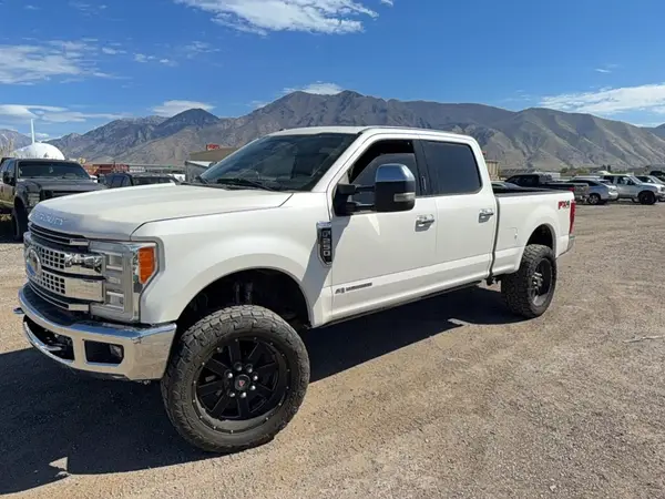 1FT7W2BT5HEE12459 2017 FORD F250 - Image 2