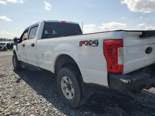 1FT7W2BT5HEE76016 2017 FORD F250 - Image 2