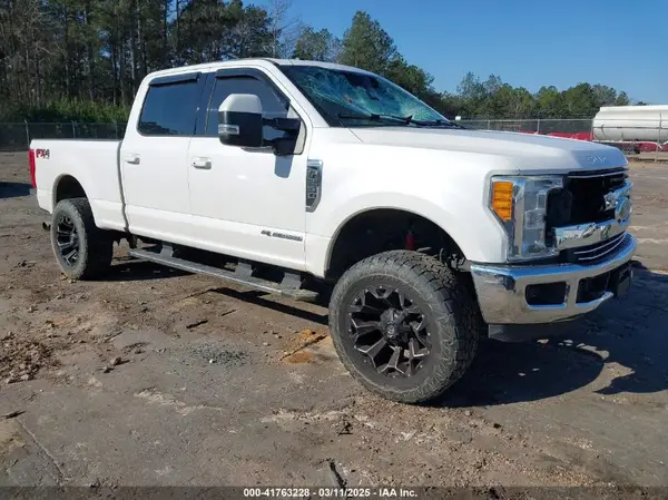 1FT7W2BT5HEF12769 2017 FORD F250 - Image 1