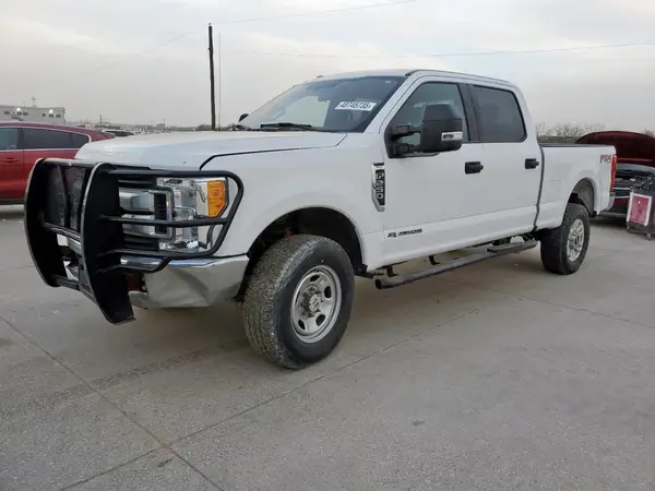 1FT7W2BT5HEF19351 2017 FORD F250 - Image 1