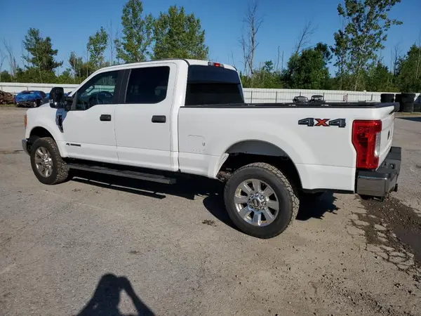 1FT7W2BT5HEF31628 2017 FORD F250 - Image 2