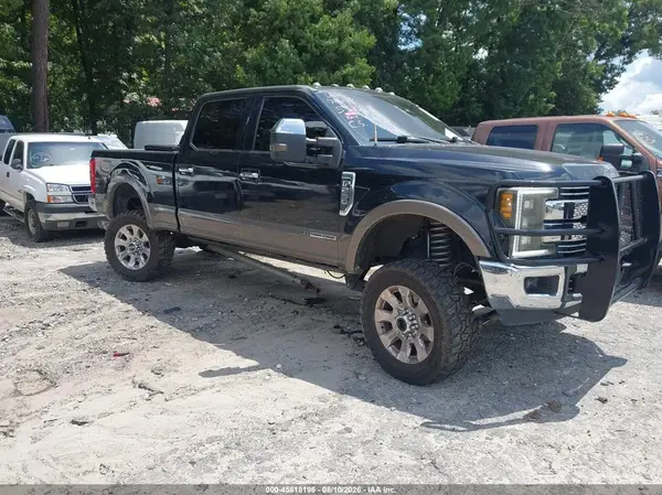 1FT7W2BT5JEB25516 2018 FORD F250 - Image 1